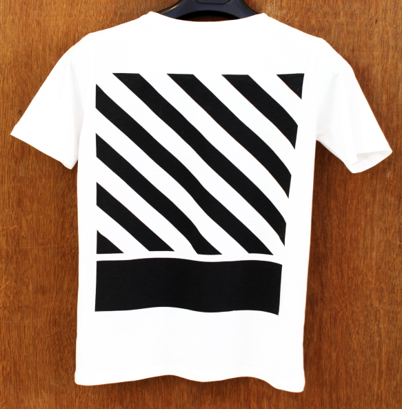 WHITE BACK STRIPE T-SHIRT